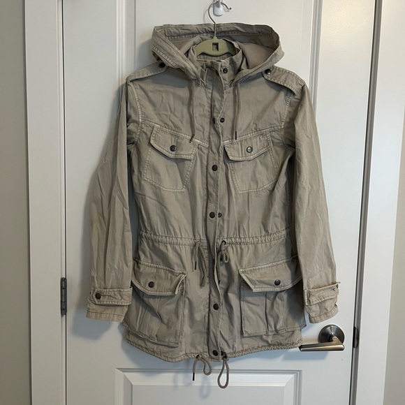 Talula Aritzia Trooper Jacket - Picture 1 of 4
